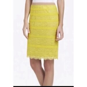 BCBGMAXAZRIA Yellow Jocelyn Floral Lace Tiered Pencil Skirt XS